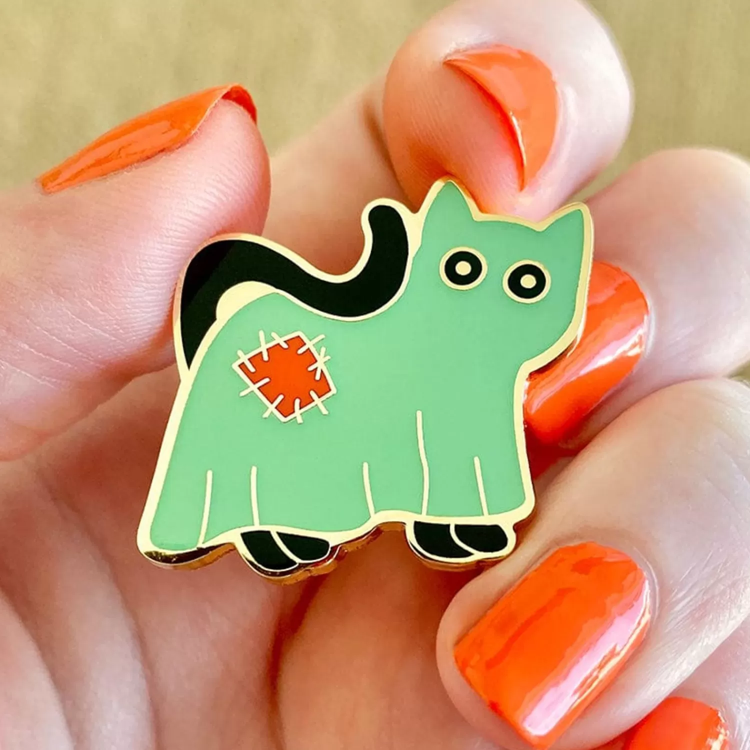 A Most Ghostly Kitty Enamel Pin*Erstwilder Cheap