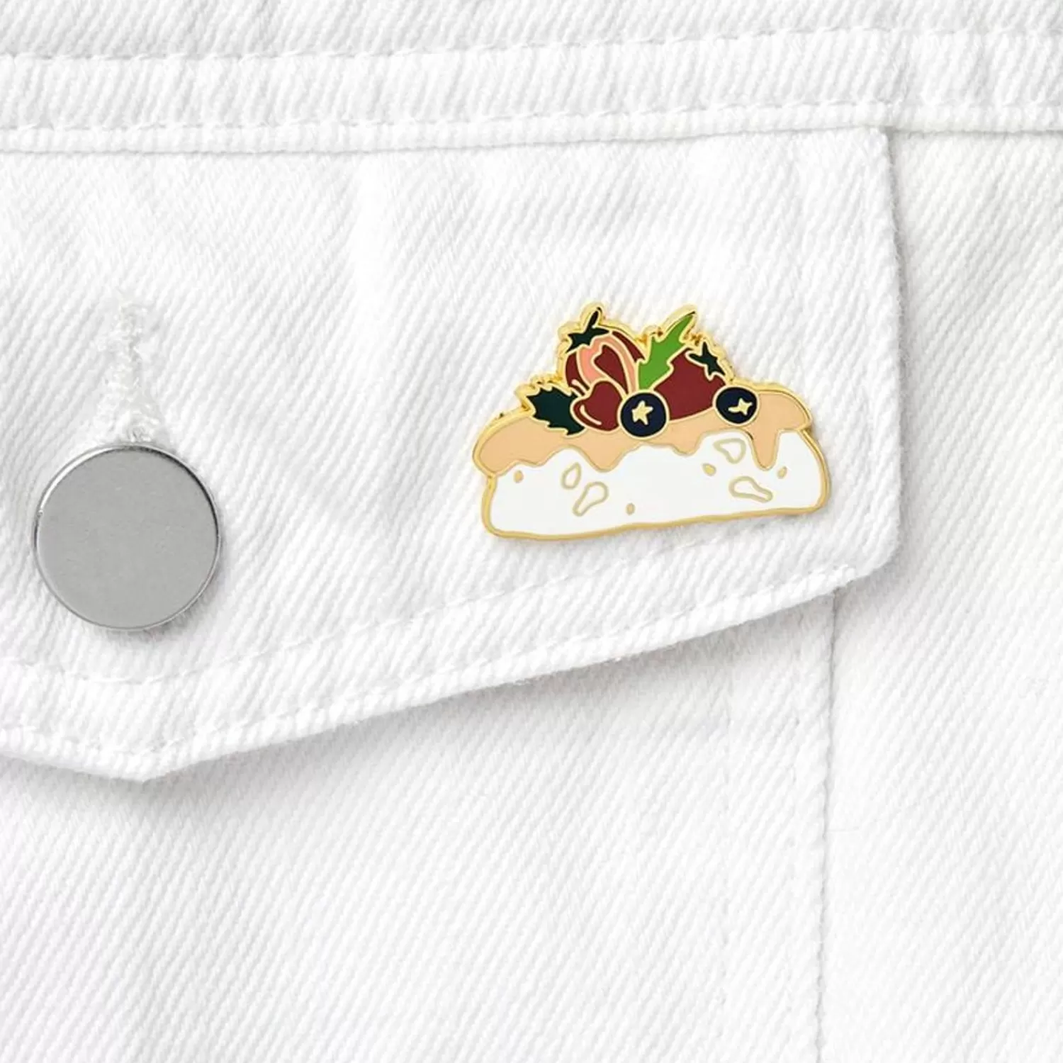 Australia'S Favourite Fruit Enamel Pin*Erstwilder Flash Sale