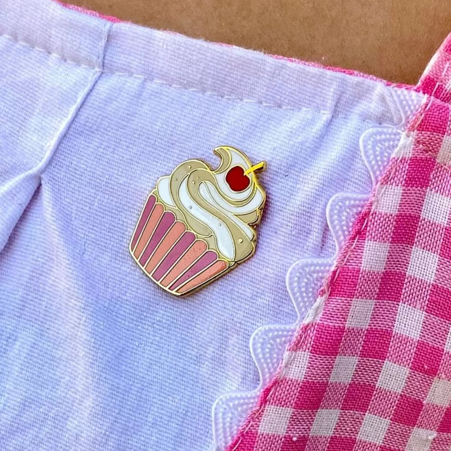 Charming Cupcake Enamel Pin*Erstwilder Best