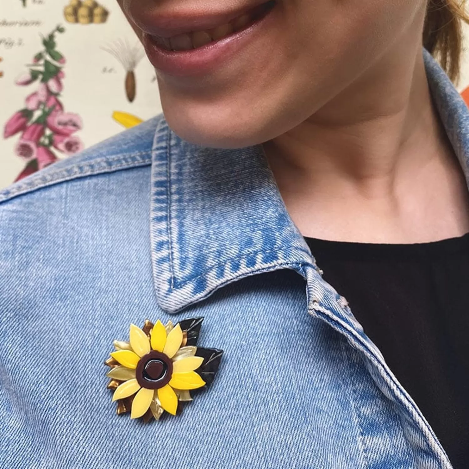 Follow The Sun Mini Brooch*Erstwilder Cheap