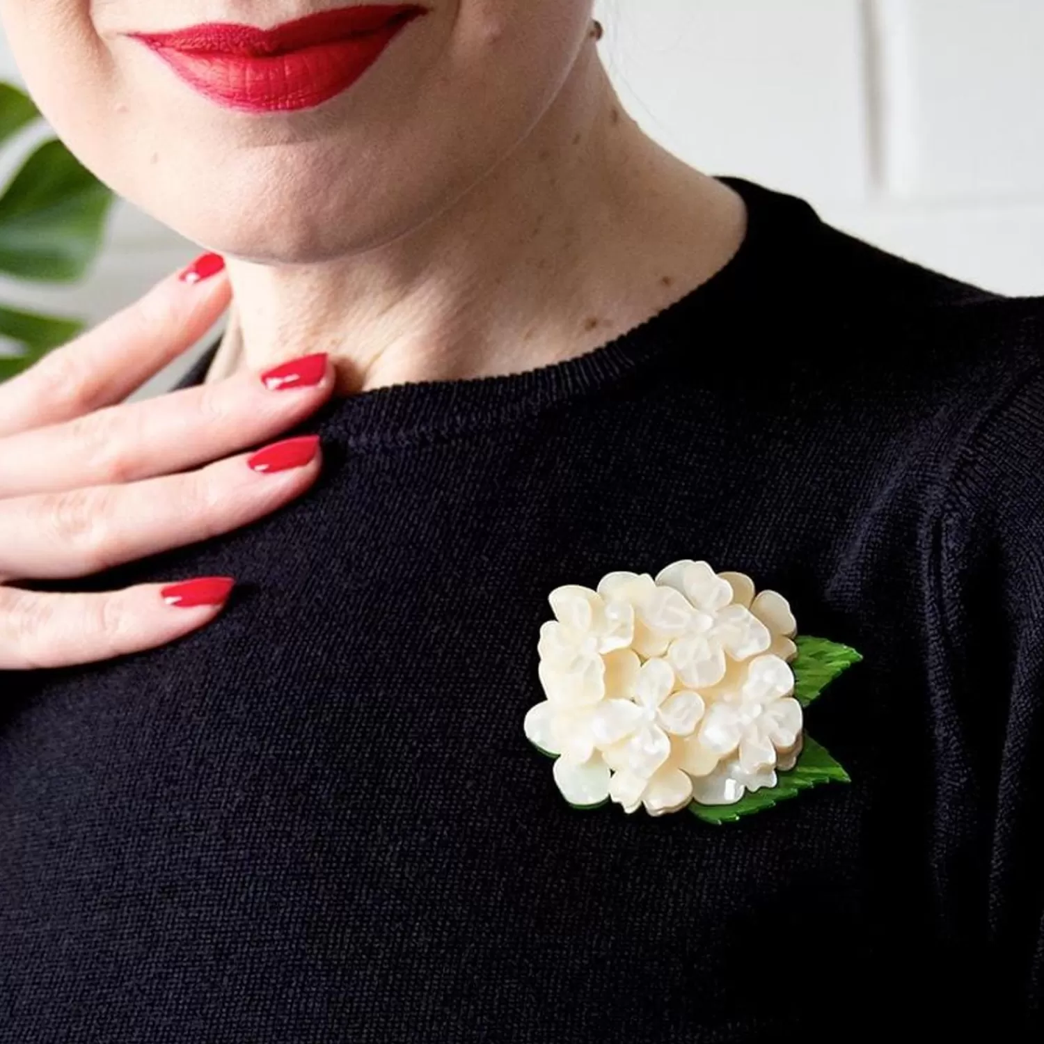 Heartfelt Hydrangea Brooch*Erstwilder Cheap