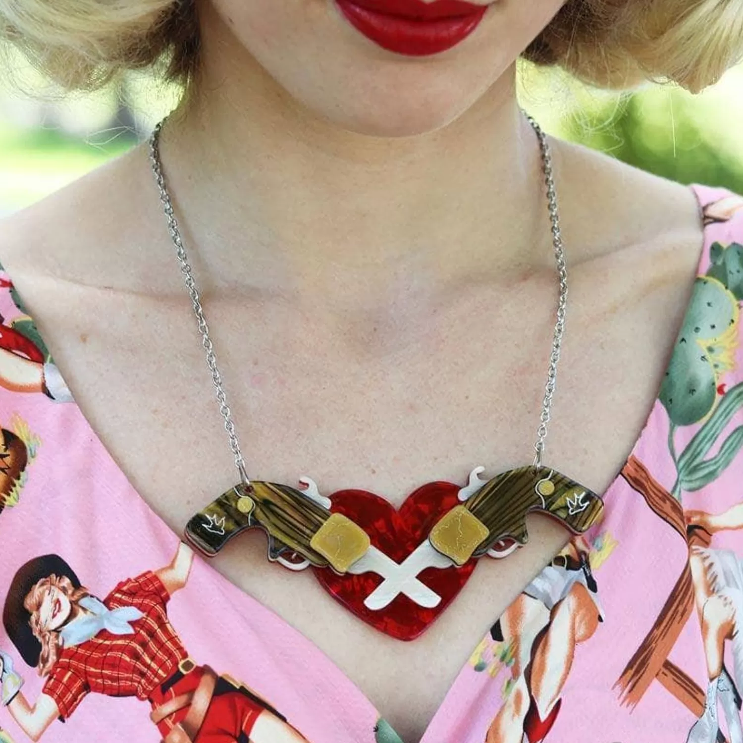 Holstered Love Necklace*Erstwilder Online