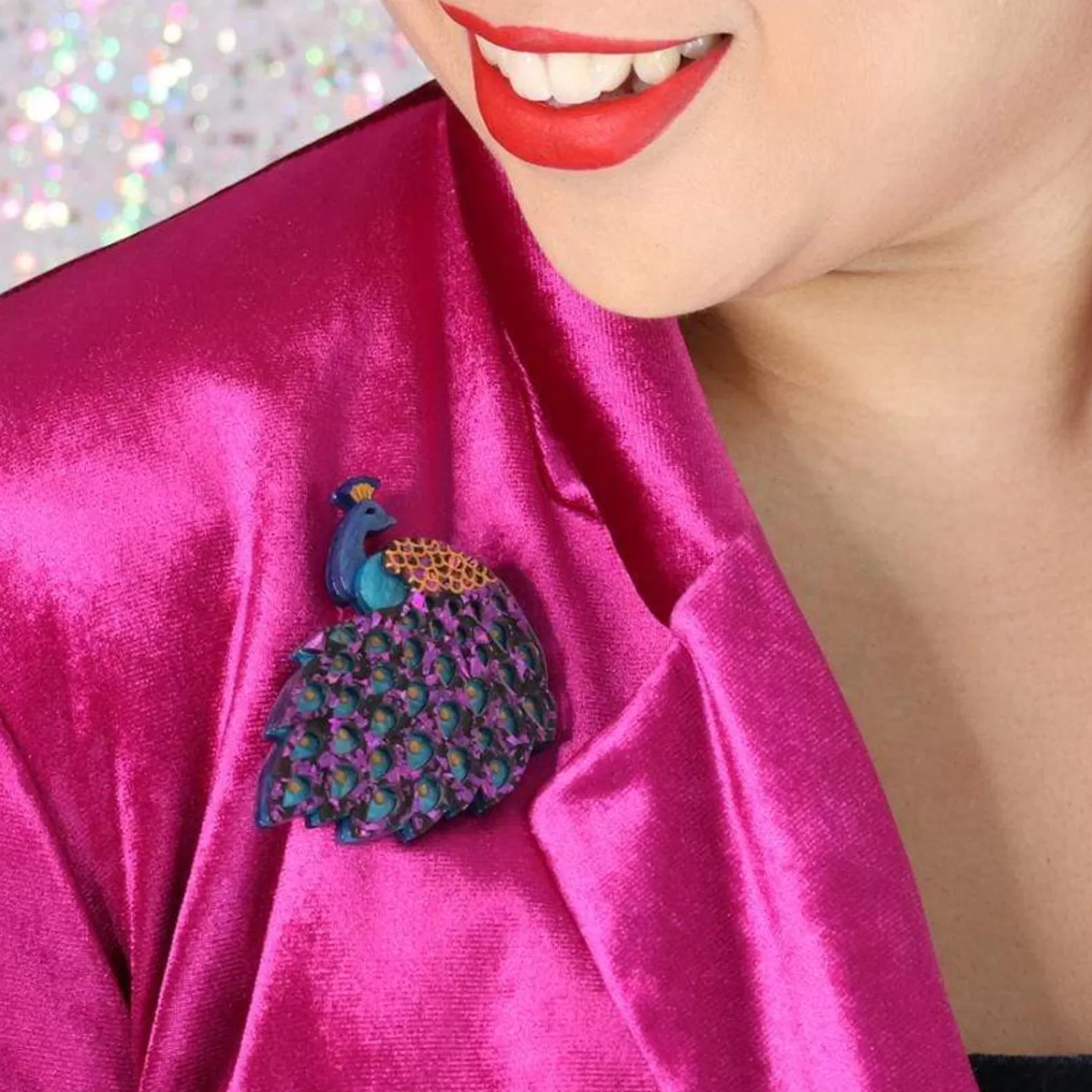 Le Peacock Royal Brooch*Erstwilder Hot