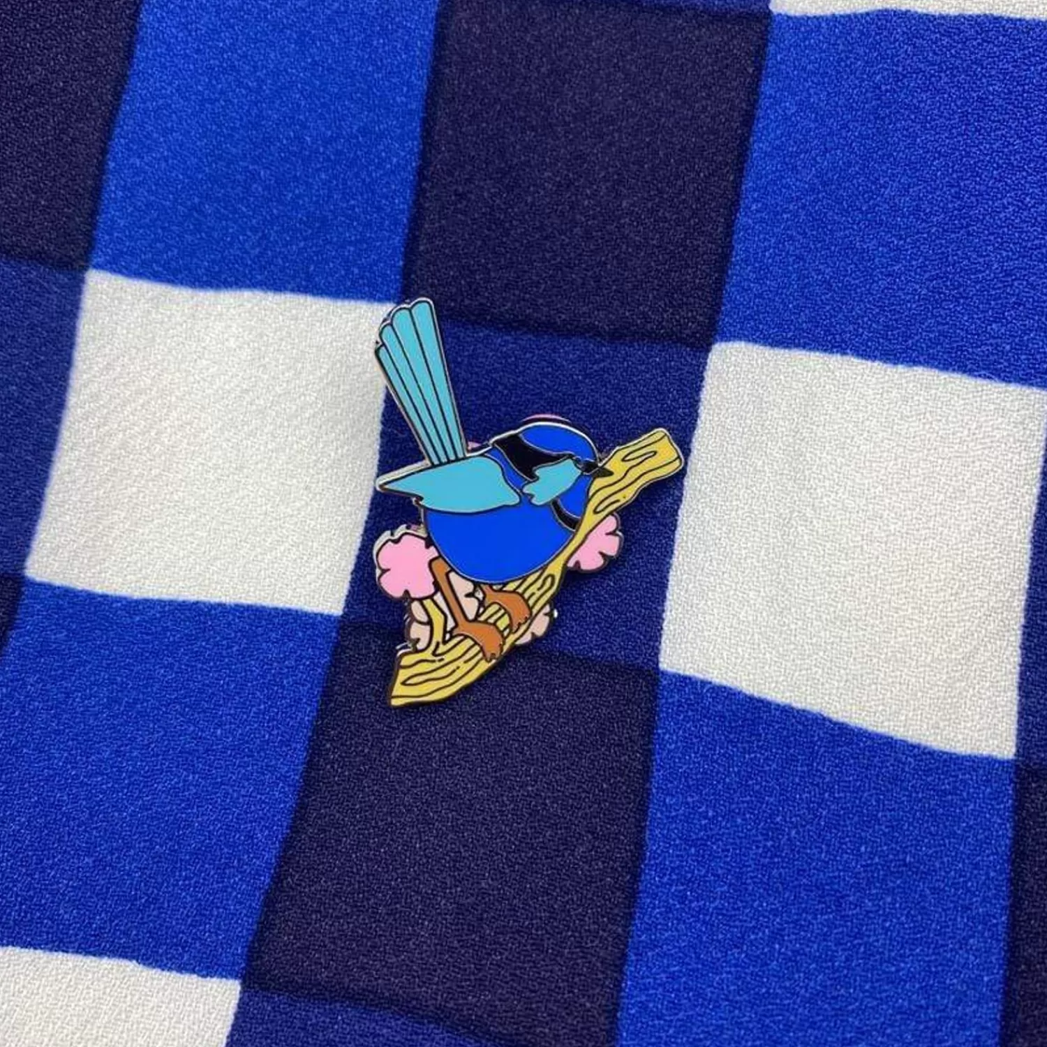 Phoebe The Fairy Wren Enamel Pin*Erstwilder Best Sale