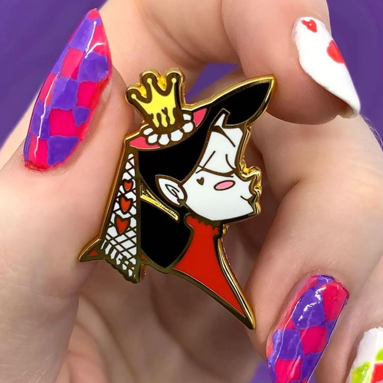 Queen Of Hearts Enamel Pin*Erstwilder Best