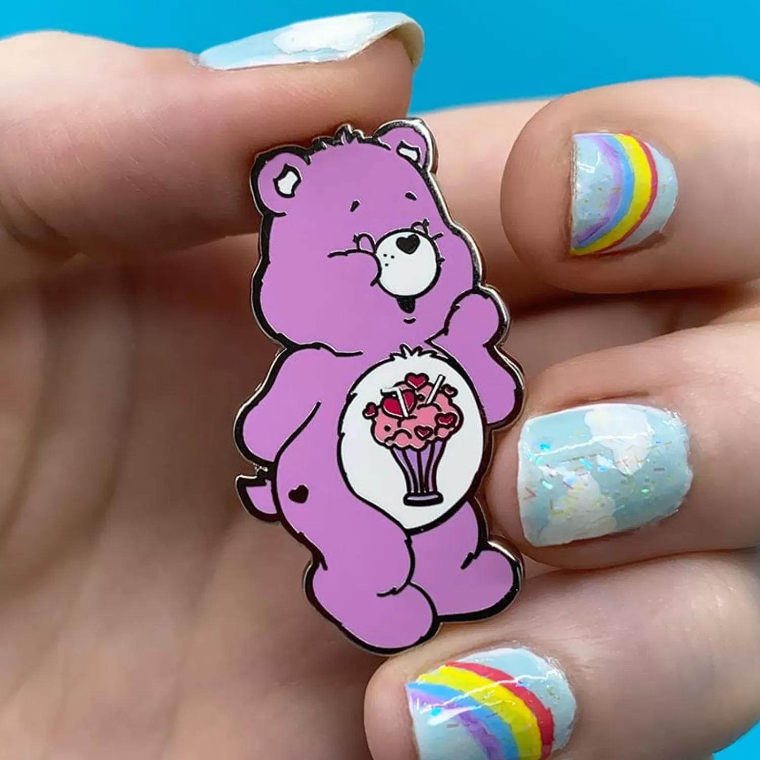 Share Bear Enamel Pin*Erstwilder Best