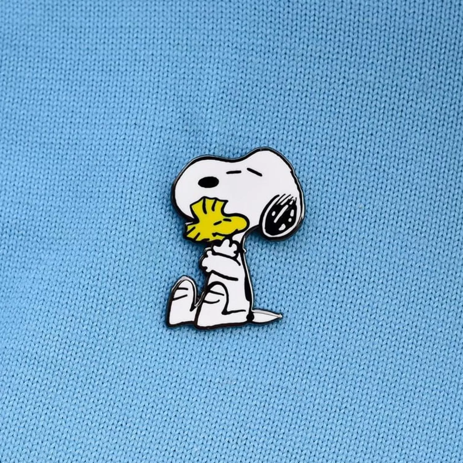 Snoopy'S Warm Hug Enamel Pin*Erstwilder Sale