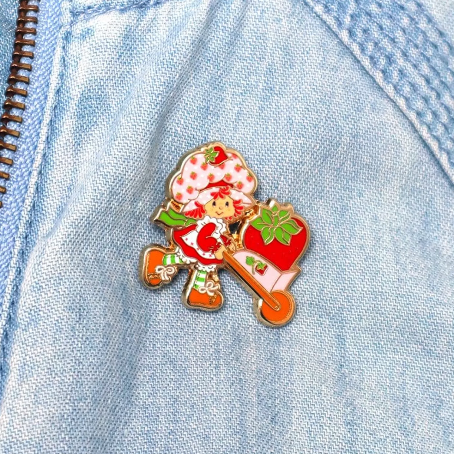 Strawberry Wheelbarrow Enamel Pin*Erstwilder Outlet