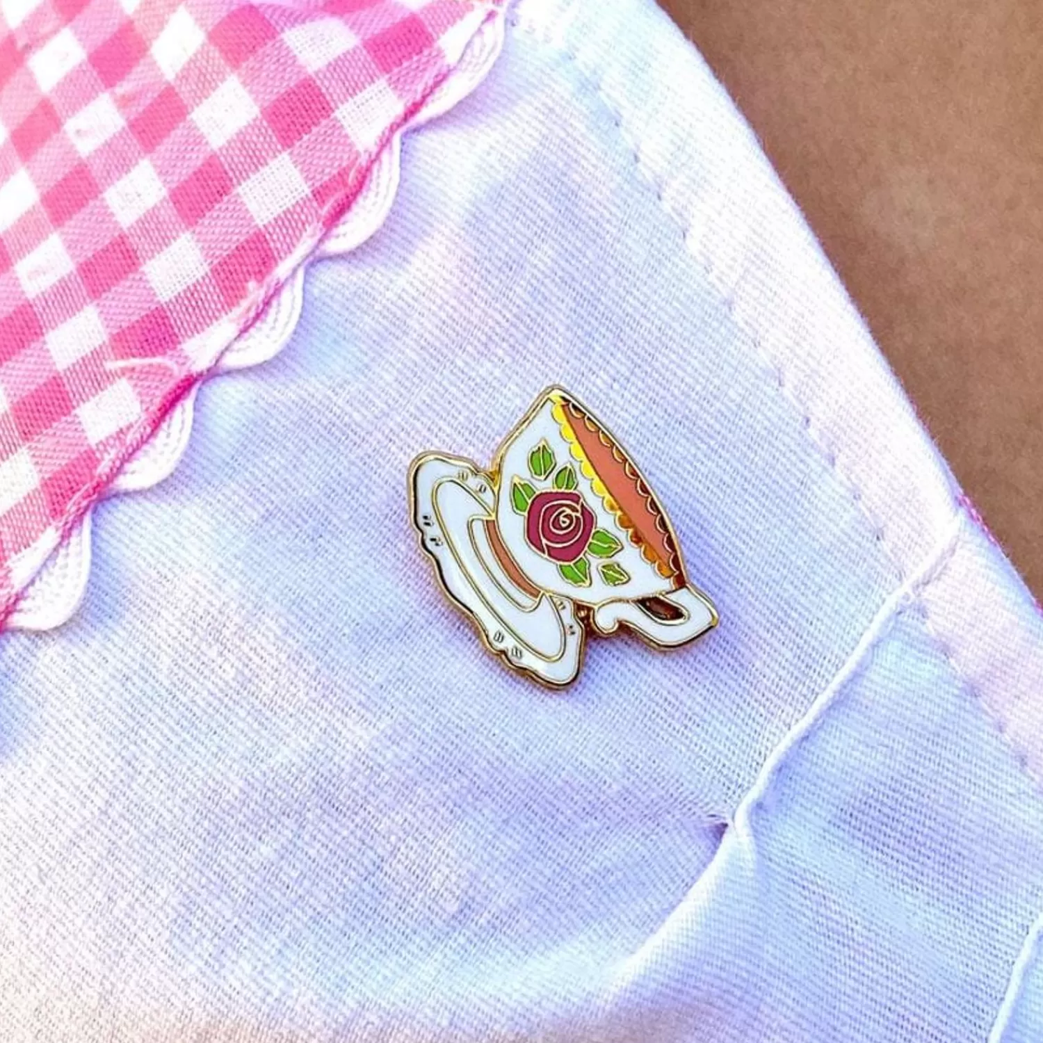 Telltale Teacup Enamel Pin*Erstwilder Cheap