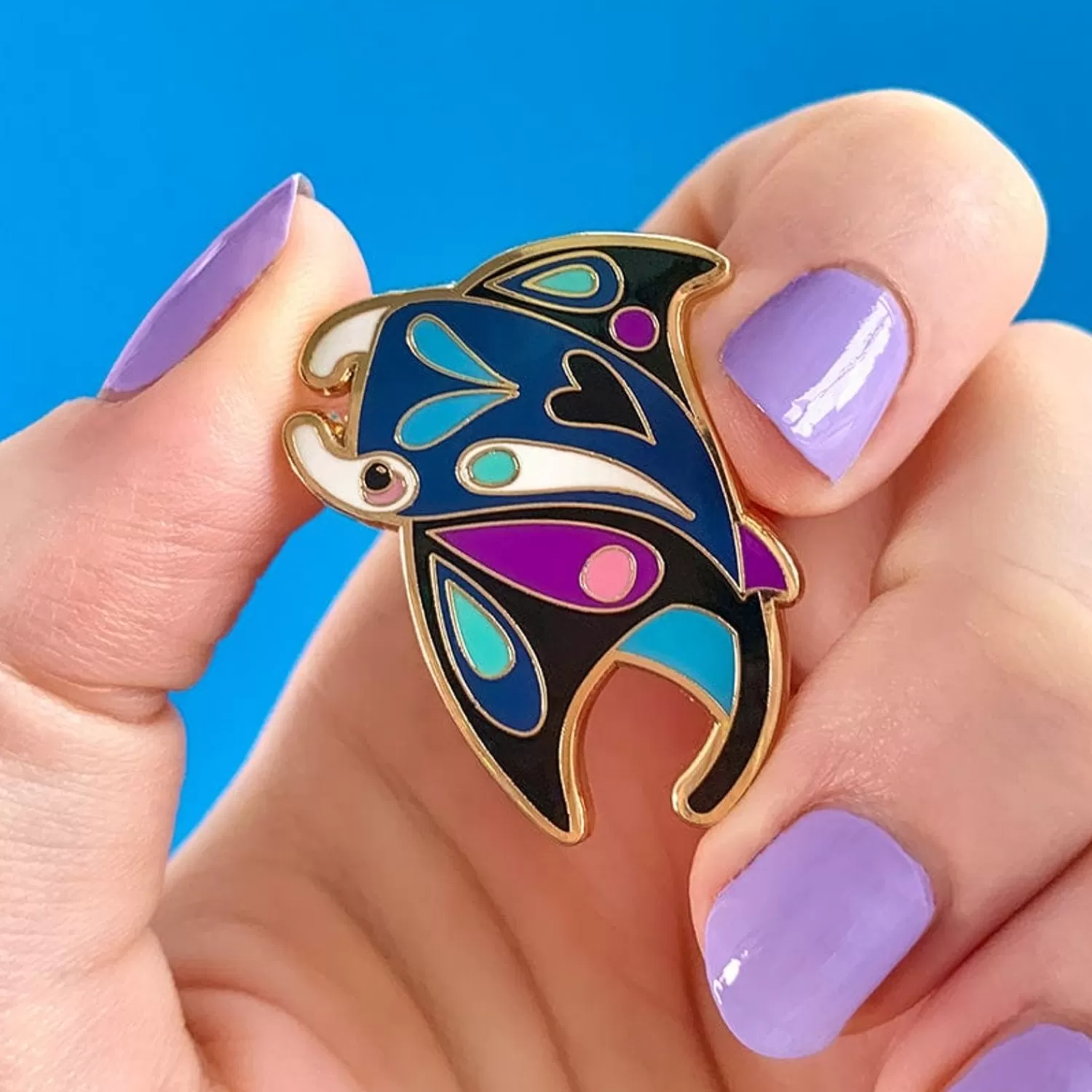 The Mercurial Manta Ray Enamel Pin*Erstwilder Online