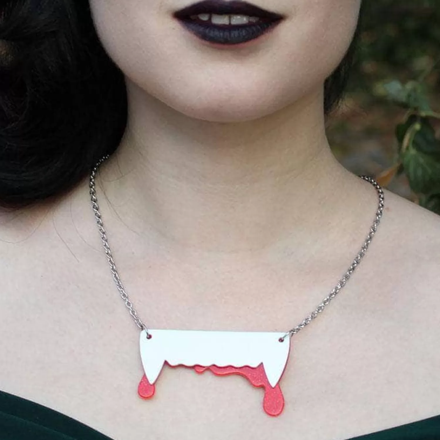 Vampire'S Kiss Necklace*Erstwilder Cheap