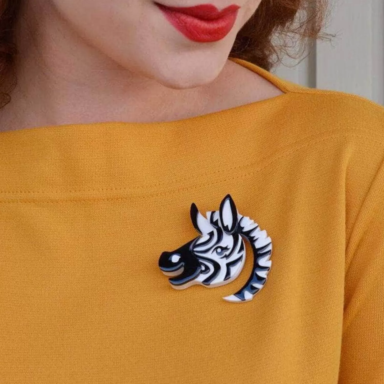 Zesty Zebra Brooch*Erstwilder New